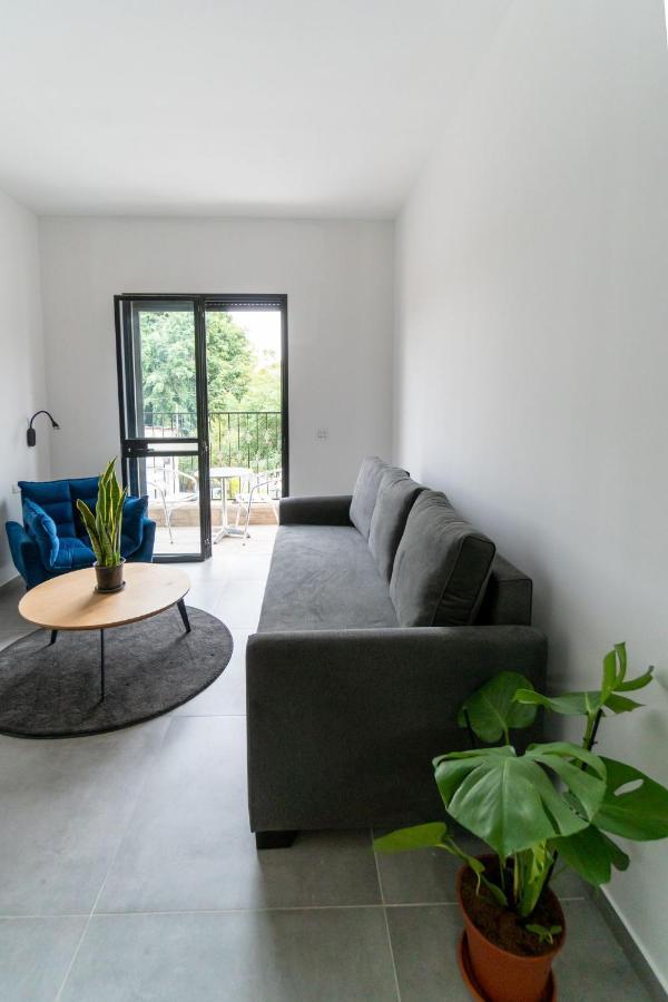 Nahal Oz 33 Bat Yam Exterior foto