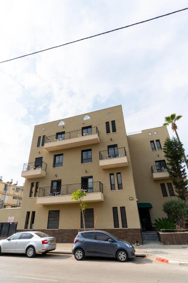Nahal Oz 33 Bat Yam Exterior foto
